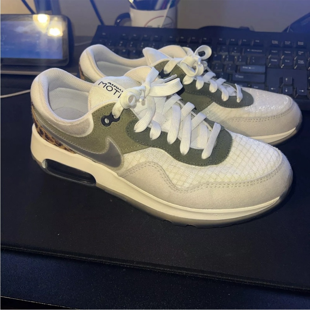 Pre-Owned AIR MAX MOTIF NEXT NATURE GS 'LEOPARD